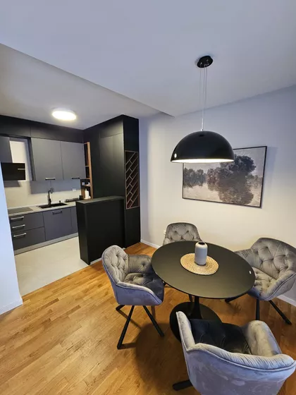 Mome Kapora | 4zida.rs