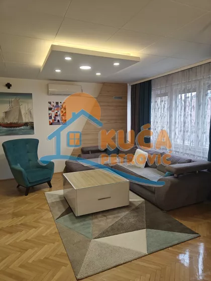 Bulevar Nemanjića | 4zida.rs