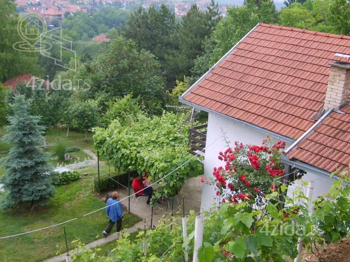 Kuća | 4zida