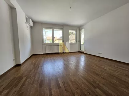 Bulevar Patrijarha Pavla (Somborski Bulevar) | 4zida.rs