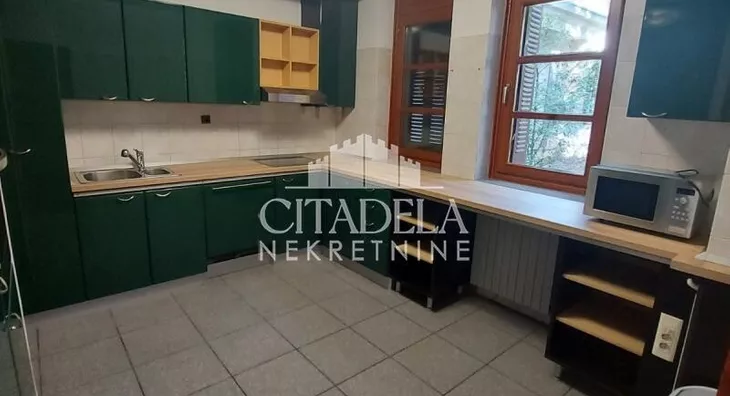 4-etažna kuća | 4zida