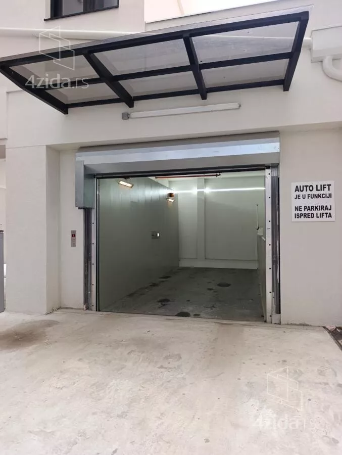 Garaža/Parking | 4zida