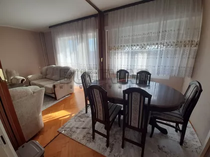 Prvomajska | 4zida.rs