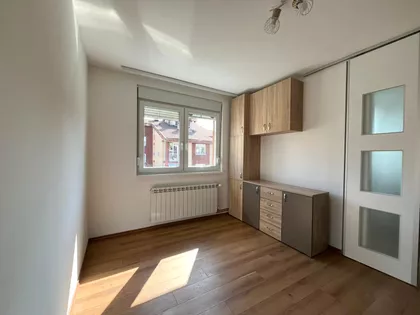 Branka Ćopića 13 | 4zida.rs