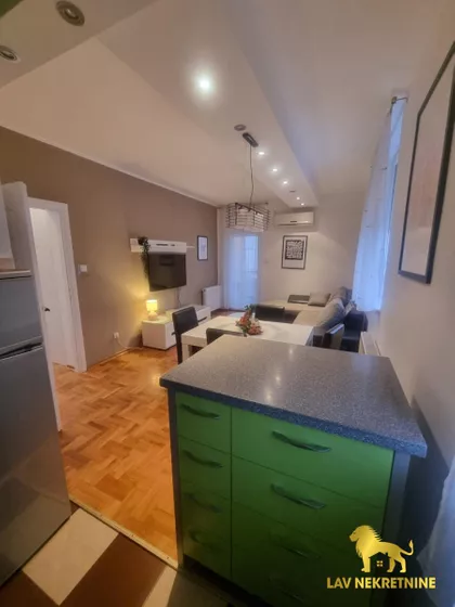 ADI ENDREA | 4zida.rs