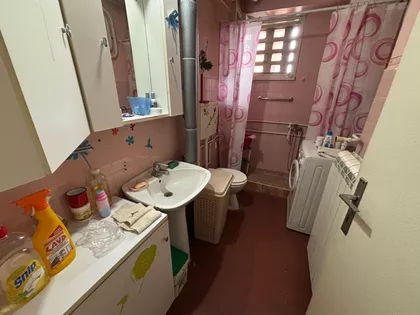 Lomničke Borbe 20 | 4zida.rs