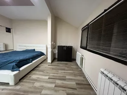 Višnjićeva | 4zida.rs