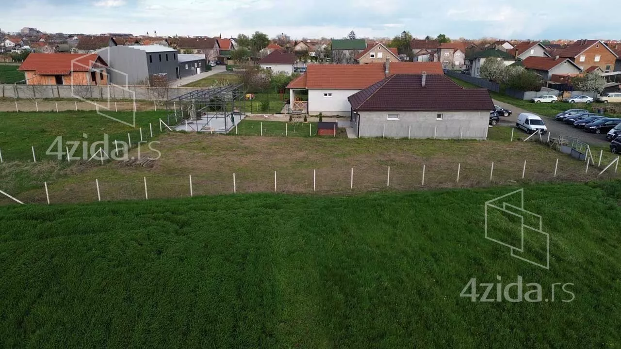 Građevinsko zemljište | 4zida