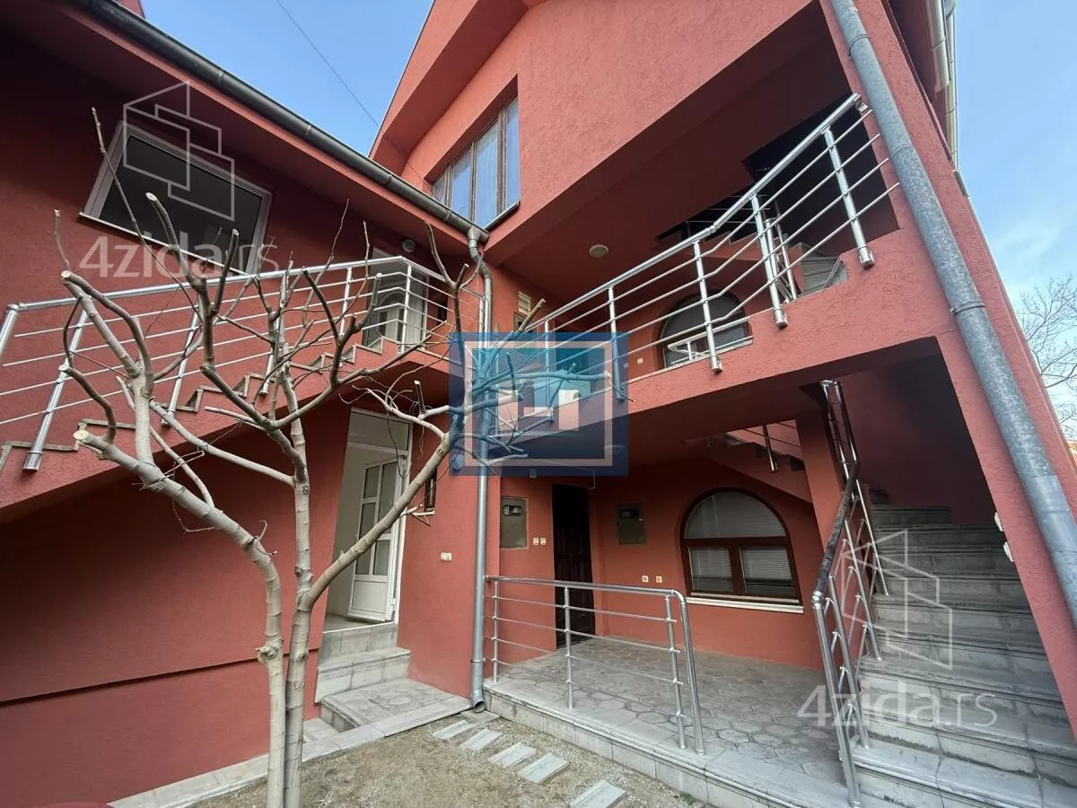 Kuća | 4zida