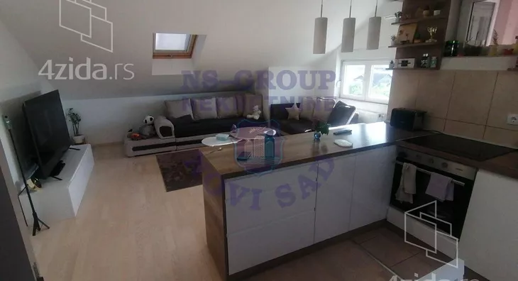 Četvoroiposoban stan | 4zida