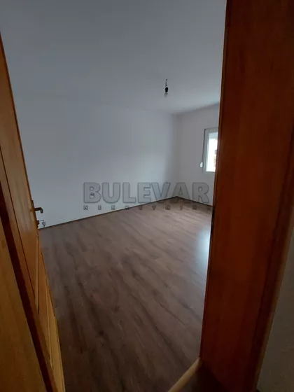Brzi Brod | 4zida.rs