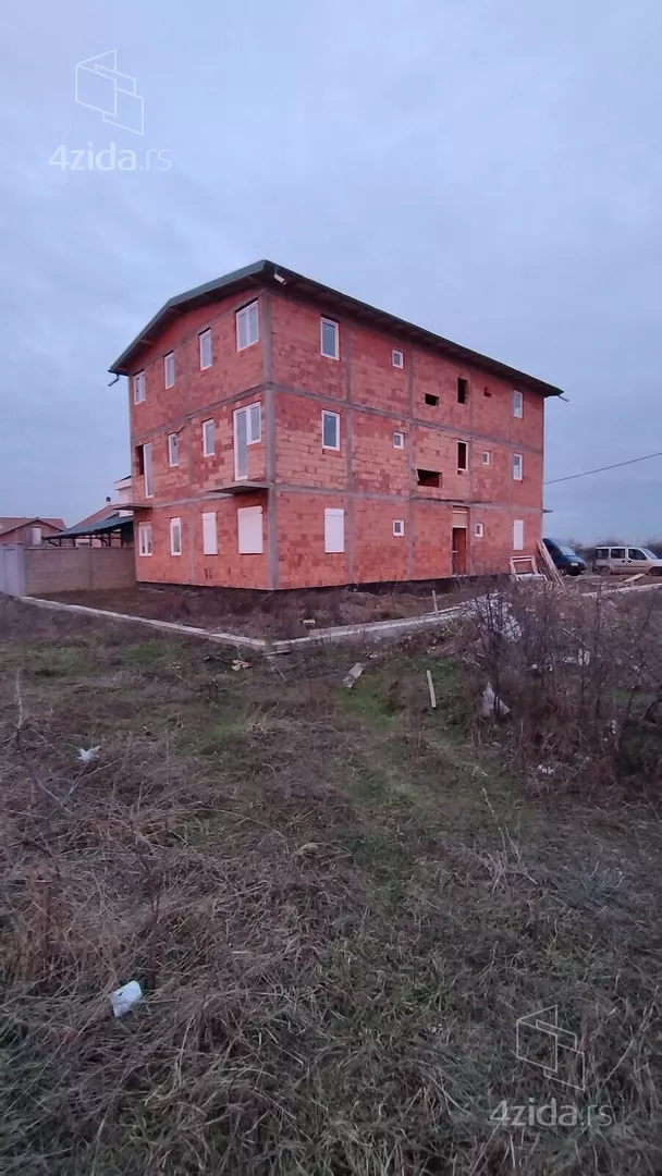 3-etažna kuća | 4zida