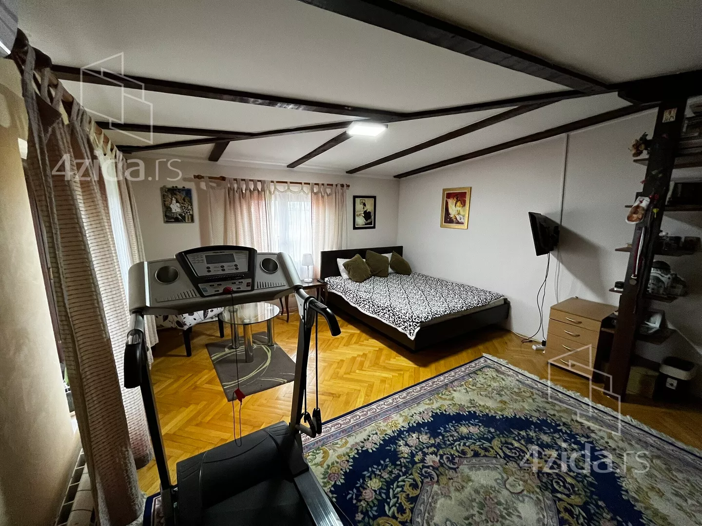 Šestosoban stan | 4zida