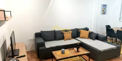 Crveni Pevac | 4zida.rs