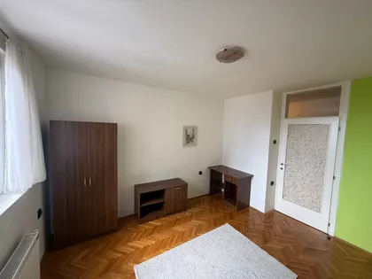 Trg Kralja Aleksandra Ujedinitelja | 4zida.rs