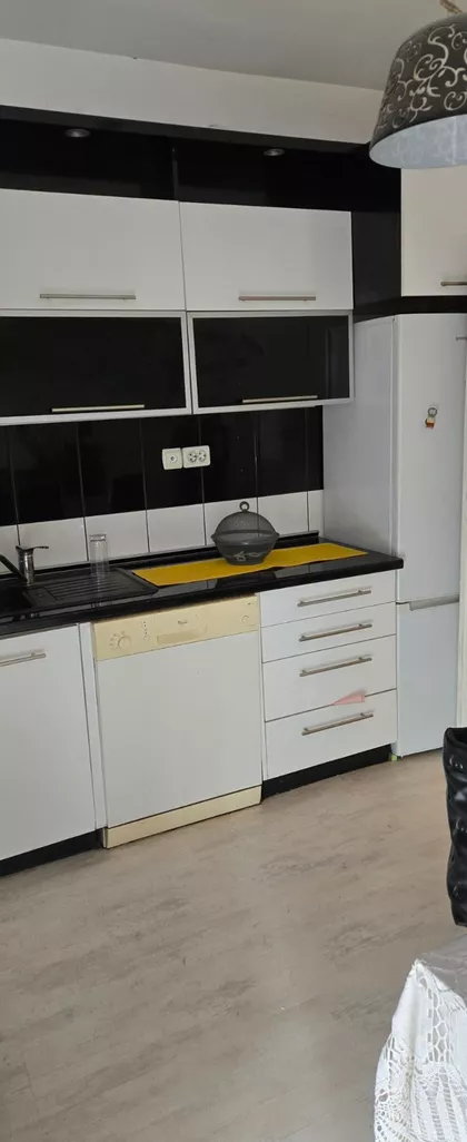 Trg Fontana | 4zida.rs