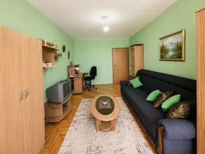 Pera Ćetkovića 54B | 4zida.rs