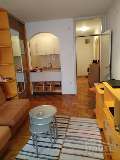 Socijalno | 4zida.rs