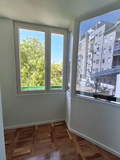 Adamovićevo Naselje | 4zida.rs