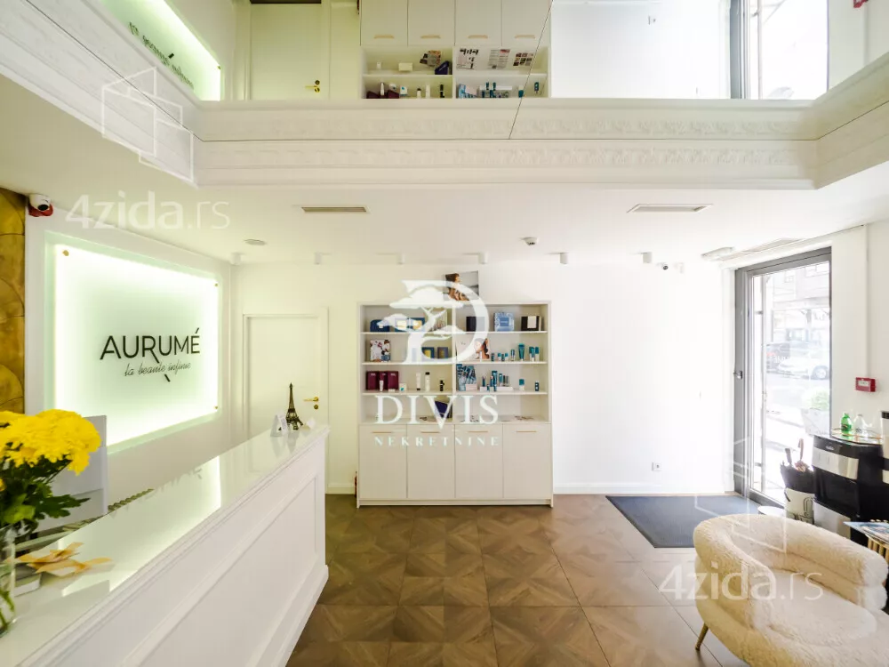 Poslovni prostor | 4zida