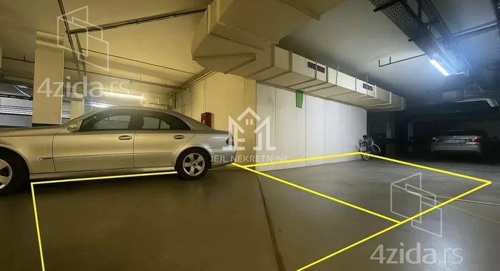 Garaža/Parking | 4zida