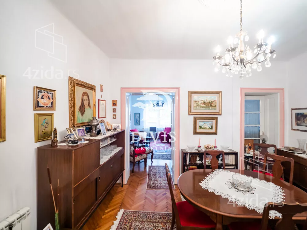 Troiposoban stan | 4zida