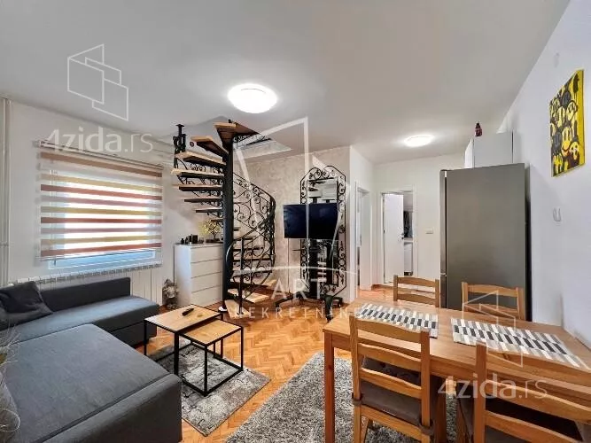 3-etažna kuća | 4zida