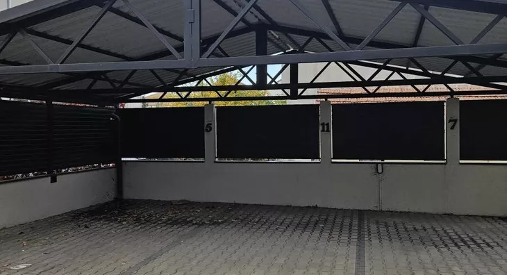 Šestosoban stan | 4zida