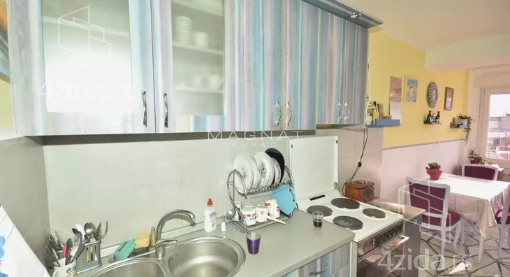 Četvorosoban stan na prodaju, Bulevar Mihajla Pupina, 305.000€, 102m² - stampaj