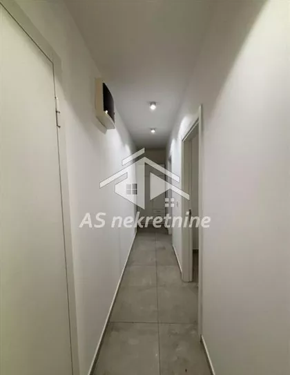 Južni Bulevar | 4zida.rs