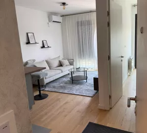 Zelena Avenija, Zemun opština, Beograd, 2.0 stan | 4zida.rs