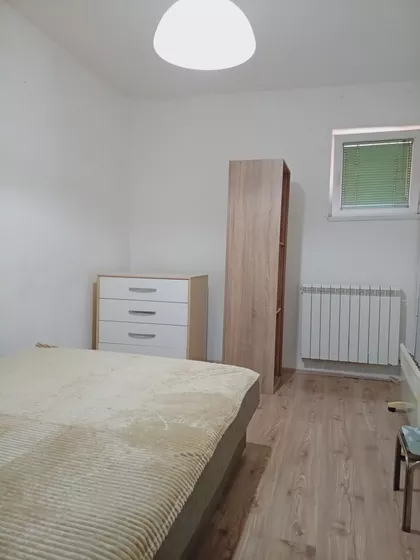 Učiteljsko Naselje | 4zida.rs