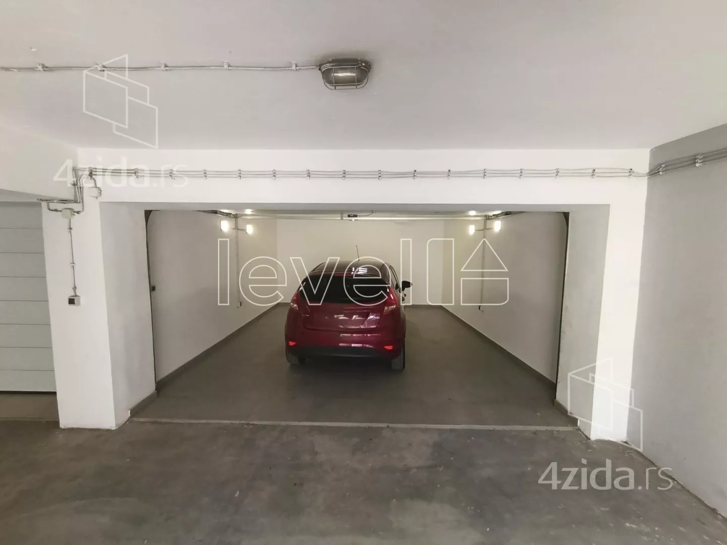 Garaža | 4zida