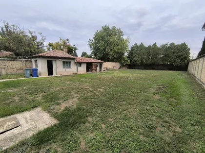 Mali Radanovac | 4zida.rs