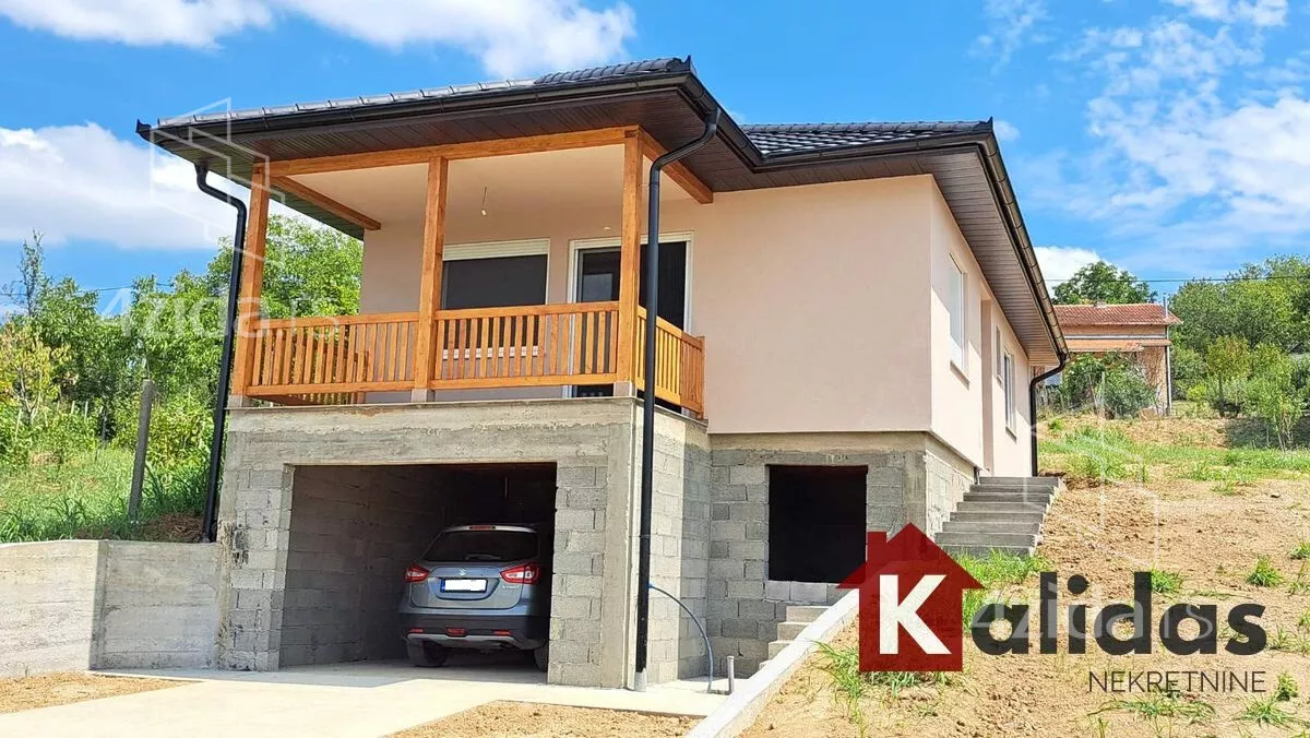 Kuća | 4zida