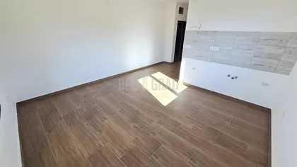 Belog narcisa | 4zida.rs