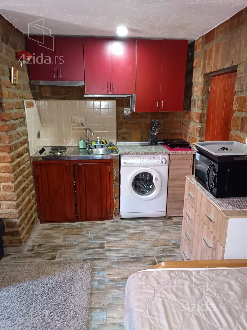 Garsonjera | 4zida