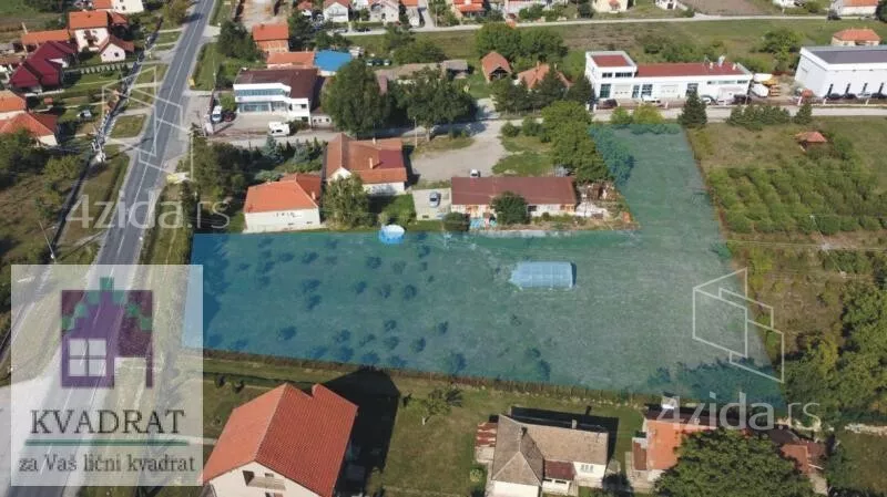 Plac | 4zida