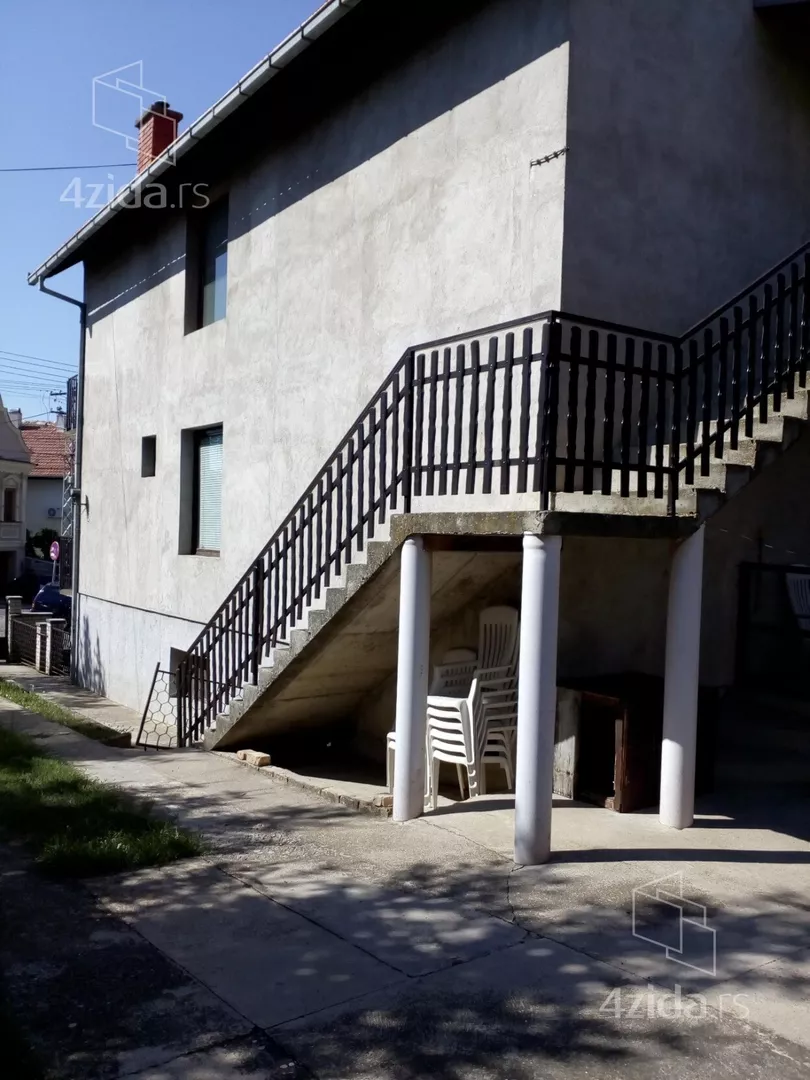 4-etažna kuća | 4zida