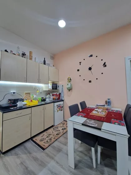 Beogradska 2 | 4zida.rs