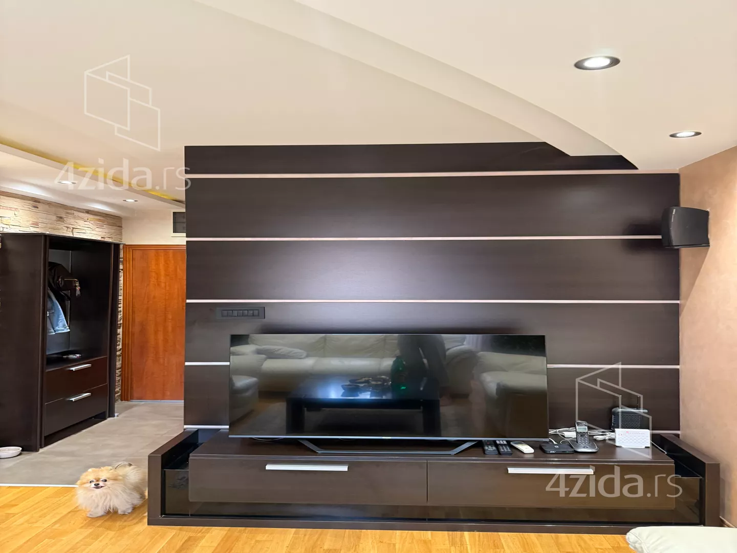 Četvoroiposoban stan | 4zida