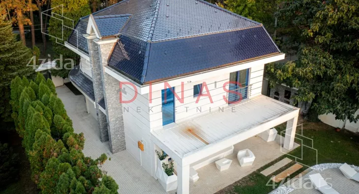 Kuća | 4zida
