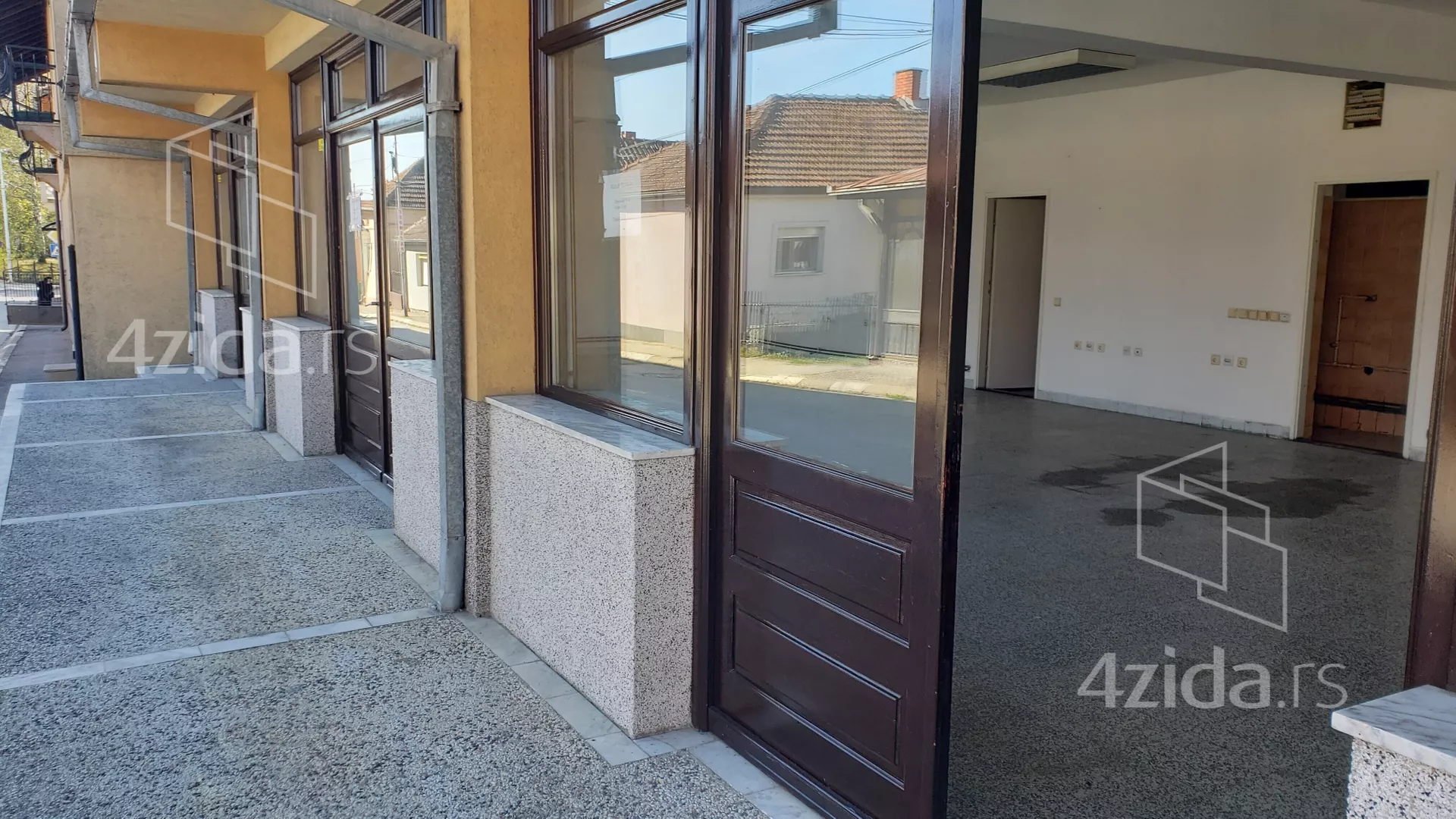 Poslovni prostor | 4zida
