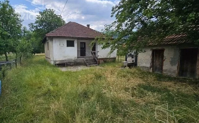 Plac | 4zida