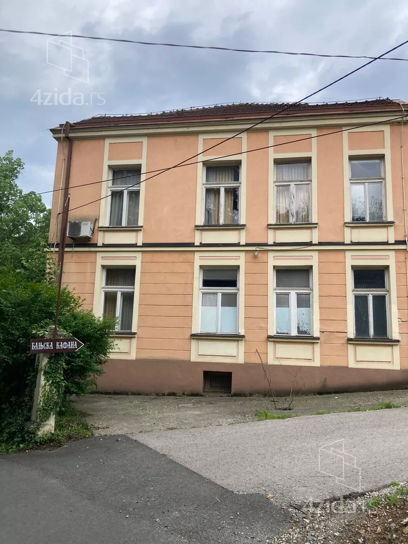 Turistički objekat | 4zida