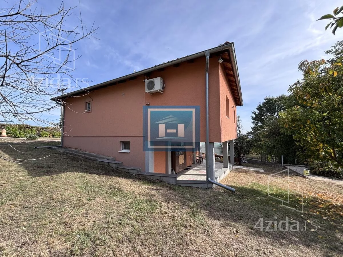 Kuća | 4zida