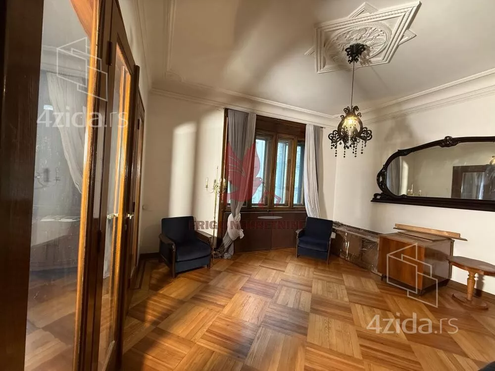 Četvoroiposoban stan | 4zida