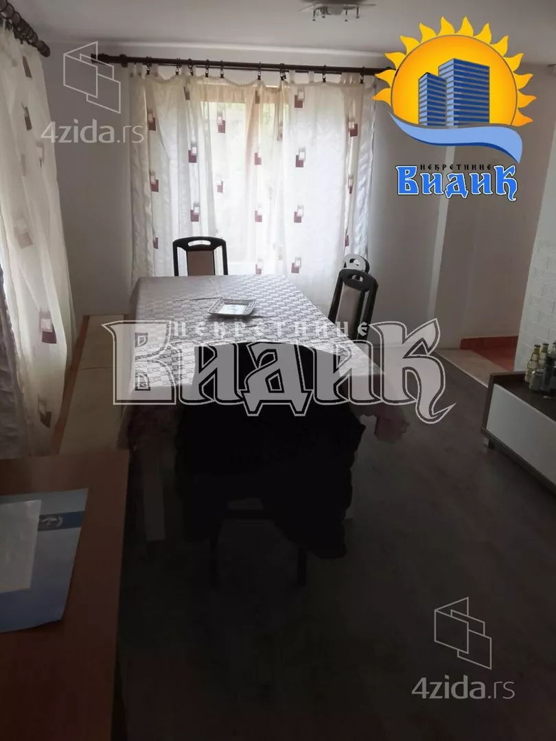 3-etažna kuća | 4zida
