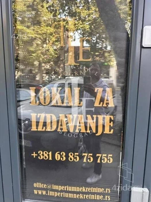 Lokal | 4zida
