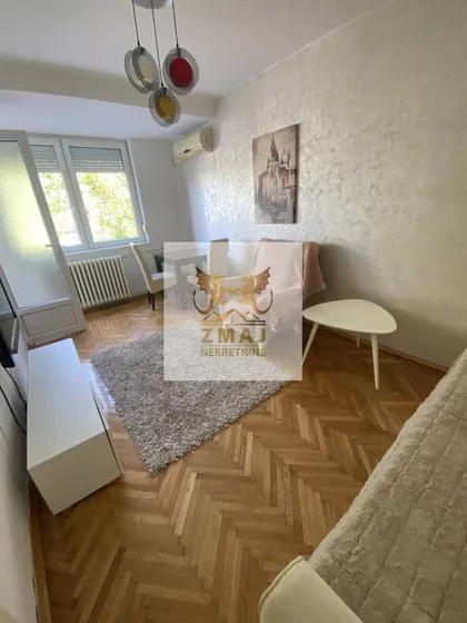 Železnička stanica | 4zida.rs